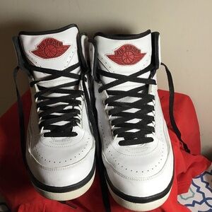 😎NIKE’s, AIR JORDAN, men’s size 11.5, some scuffs/see photos, otherwise great